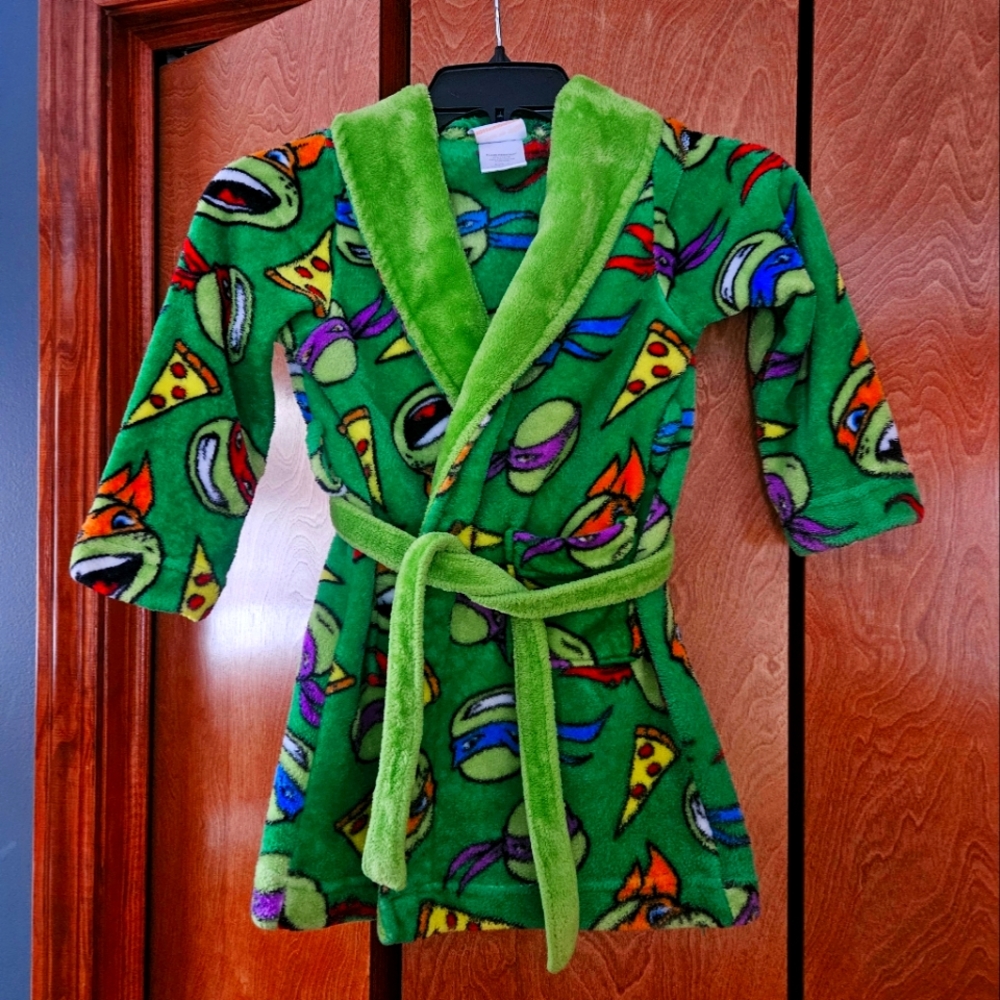 Boy robe